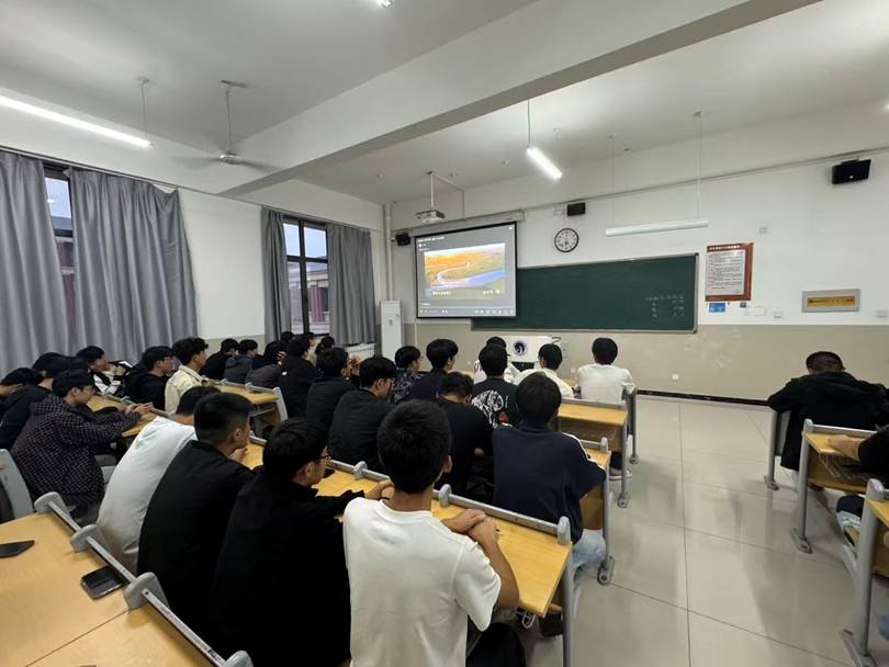 图示, 示意图

中度可信度描述已自动生成:ver1