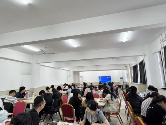 经济管理学院专题学习 《党政机关厉行节约反对浪费条例》