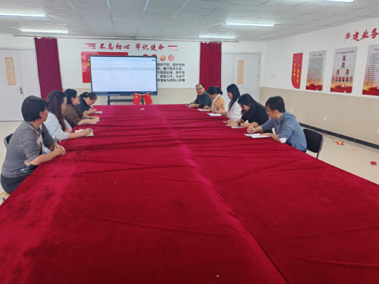 对标教学标准，优化编排逻辑 —— 第八轮教材编写会议推进三门课程内容结构化升级