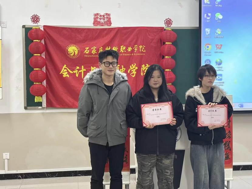 b1946ec4b6276ea1f06edd445c6f182c