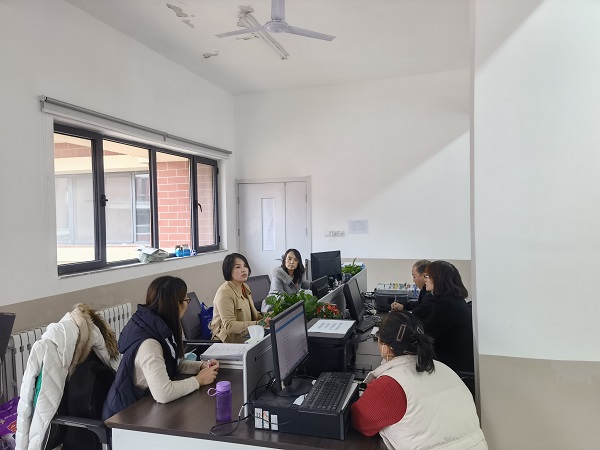 信息工程学院-机电教研室-10.20(1).jpg